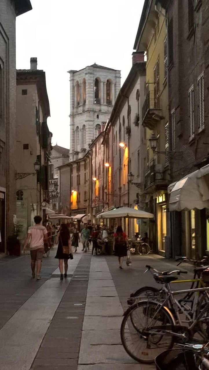 Frühstückspension L'oro Della Citta Ferrara